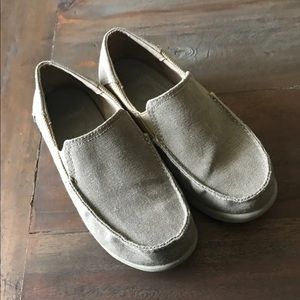 Crocs fabric slip ons, size 4